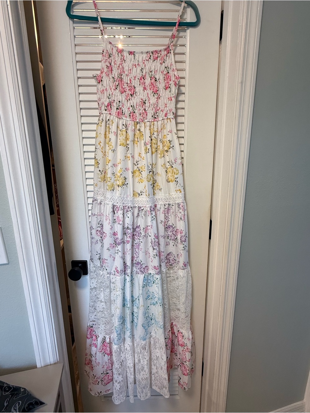 CHICWISH DELICATE FLORAL LACE PANEL CAMI SHIRRED MAXI DRESS - Picture 5 of 8